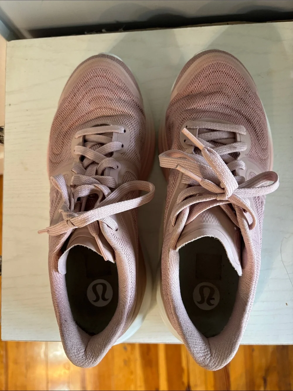 lululemon athletica lightweight blush